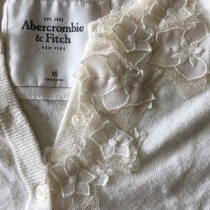 A&F Button up Cardigan